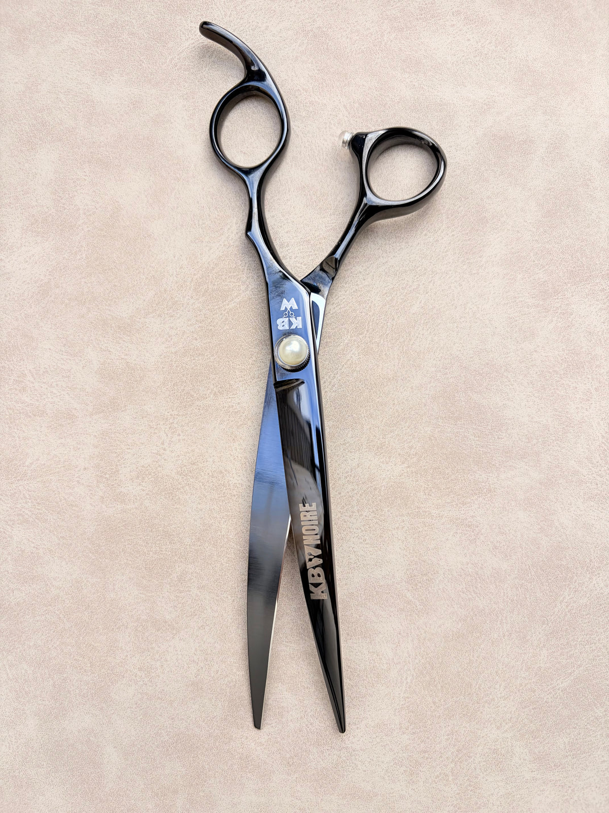 ‘KBW’ | Noir | 7.5” | Curve