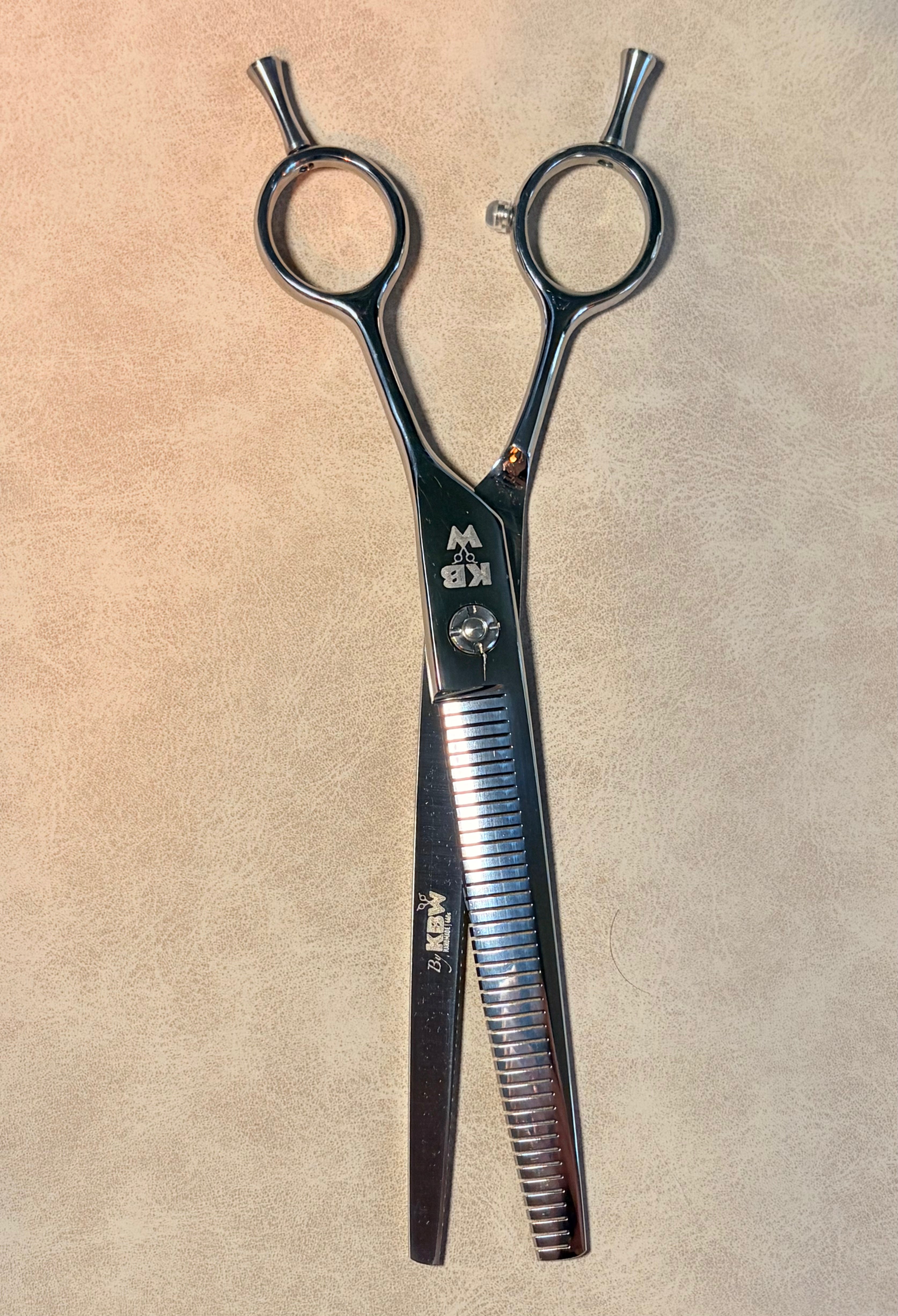 ‘KBW’ The Versa Wide Fluffer™
7” | Straight | Flippable | 440C