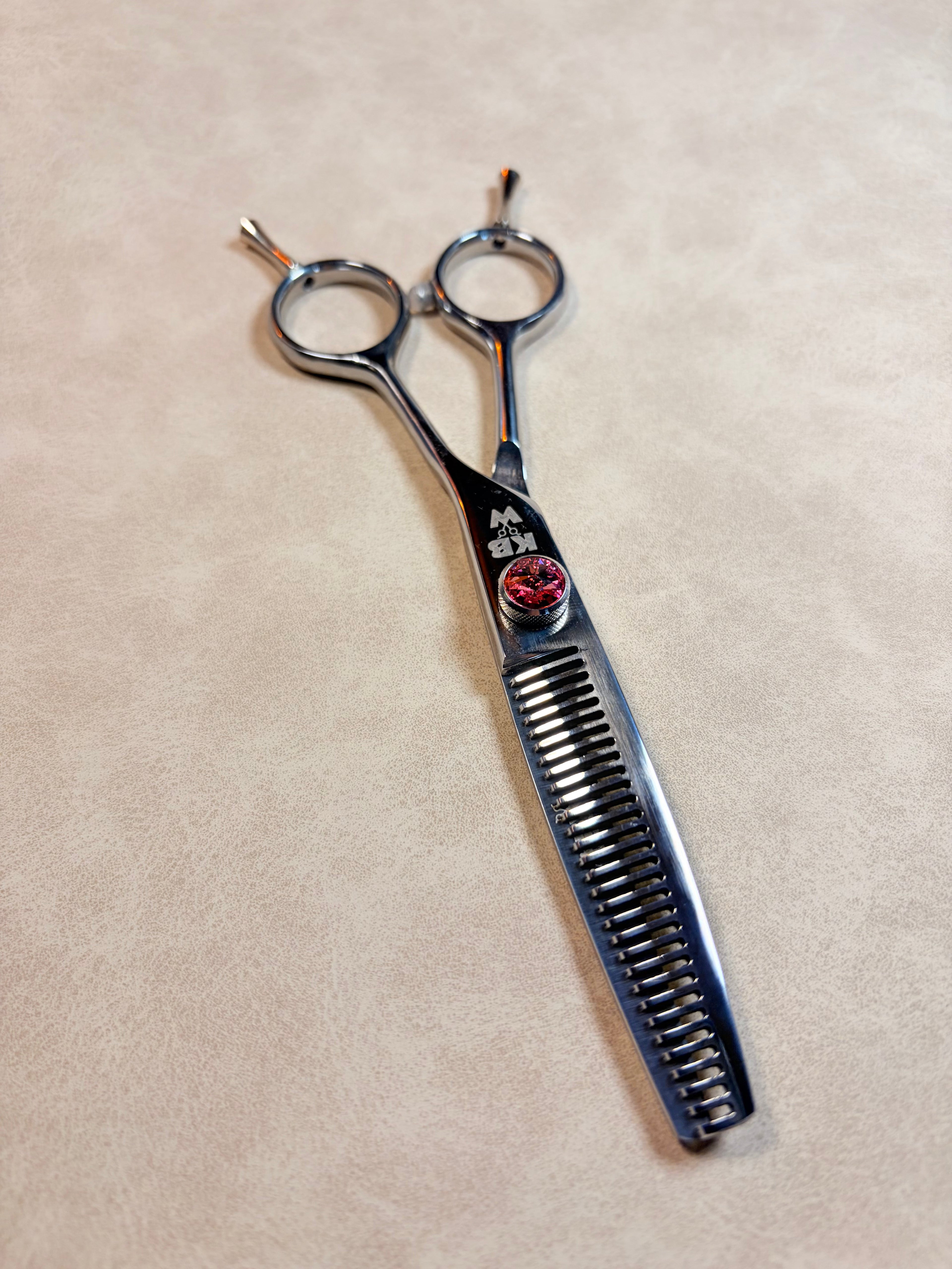 ‘KBW’ The Bijou™ 6” | V-Tooth Detail Thinner | 440C