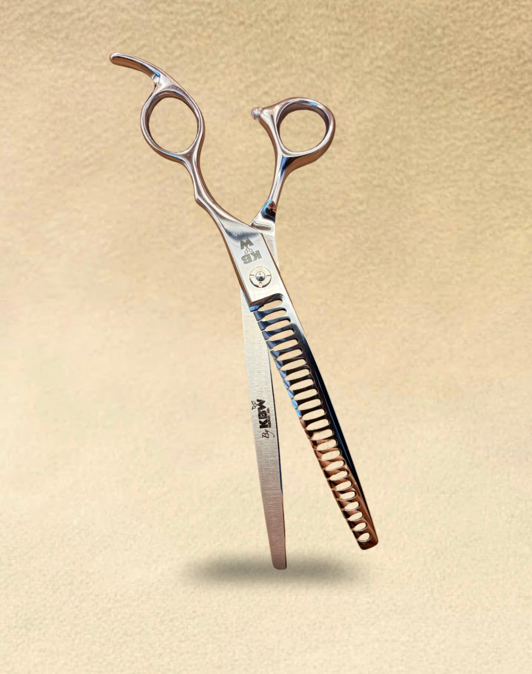 ‘KBW’ The Essential | Straight Chunker |7.5 (Right Handed)