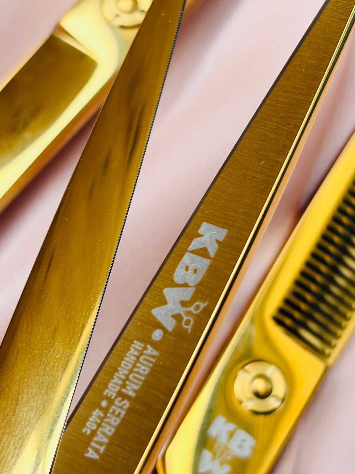 ‘KBW Aurum Serrata 7.5” Set & Scissor Portfolio (LEFT)