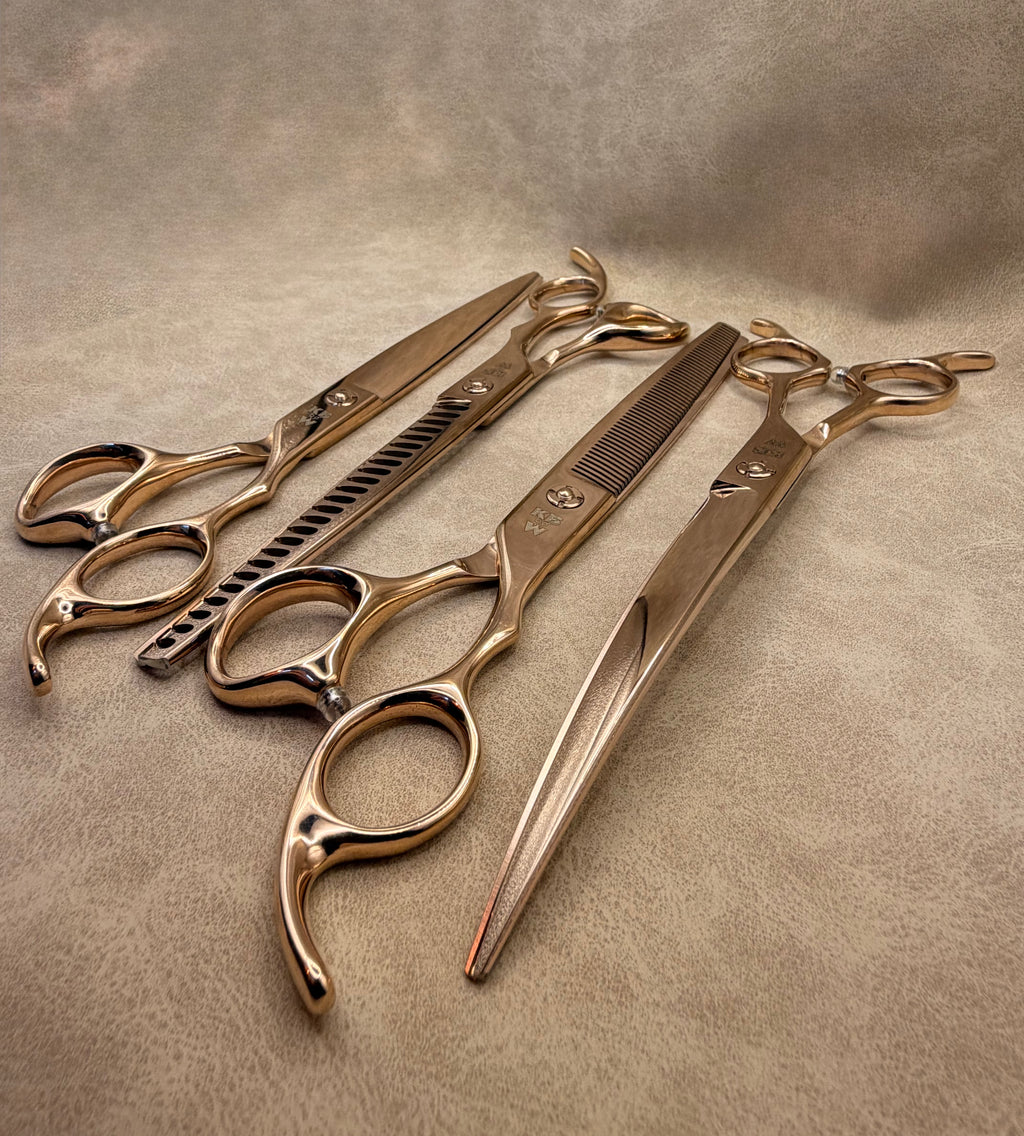 ‘KBW’ The Dolly™ Set – Pink Gold Nano Serrated & Signature Portfolio ￼(Right Handed)