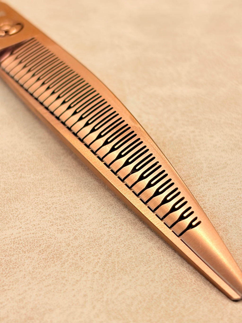 ‘KBW’ | SATURN™ Hybrid – 7” Curved