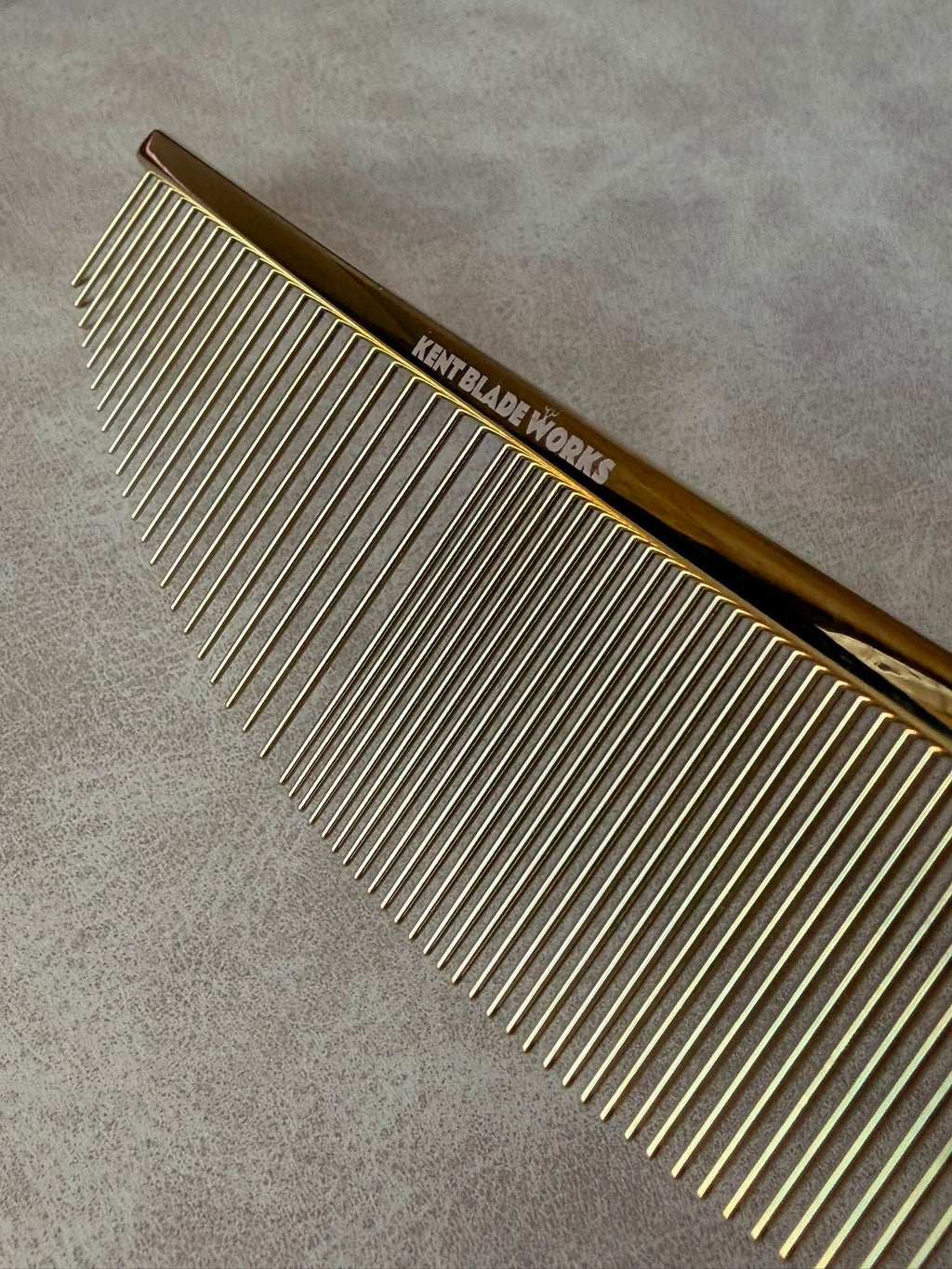 'KBW' Mini Moon Comb
