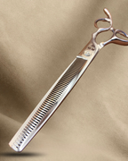 ‘KBW’ The Essential Straight Thinner | 7.5 (Right Handed)