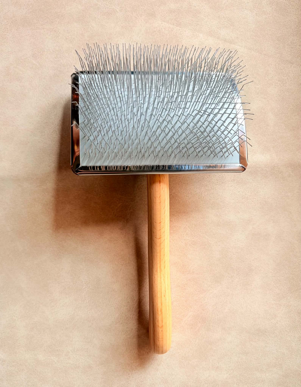 KBW | EXTRA LONG PIN SLICKER BRUSH