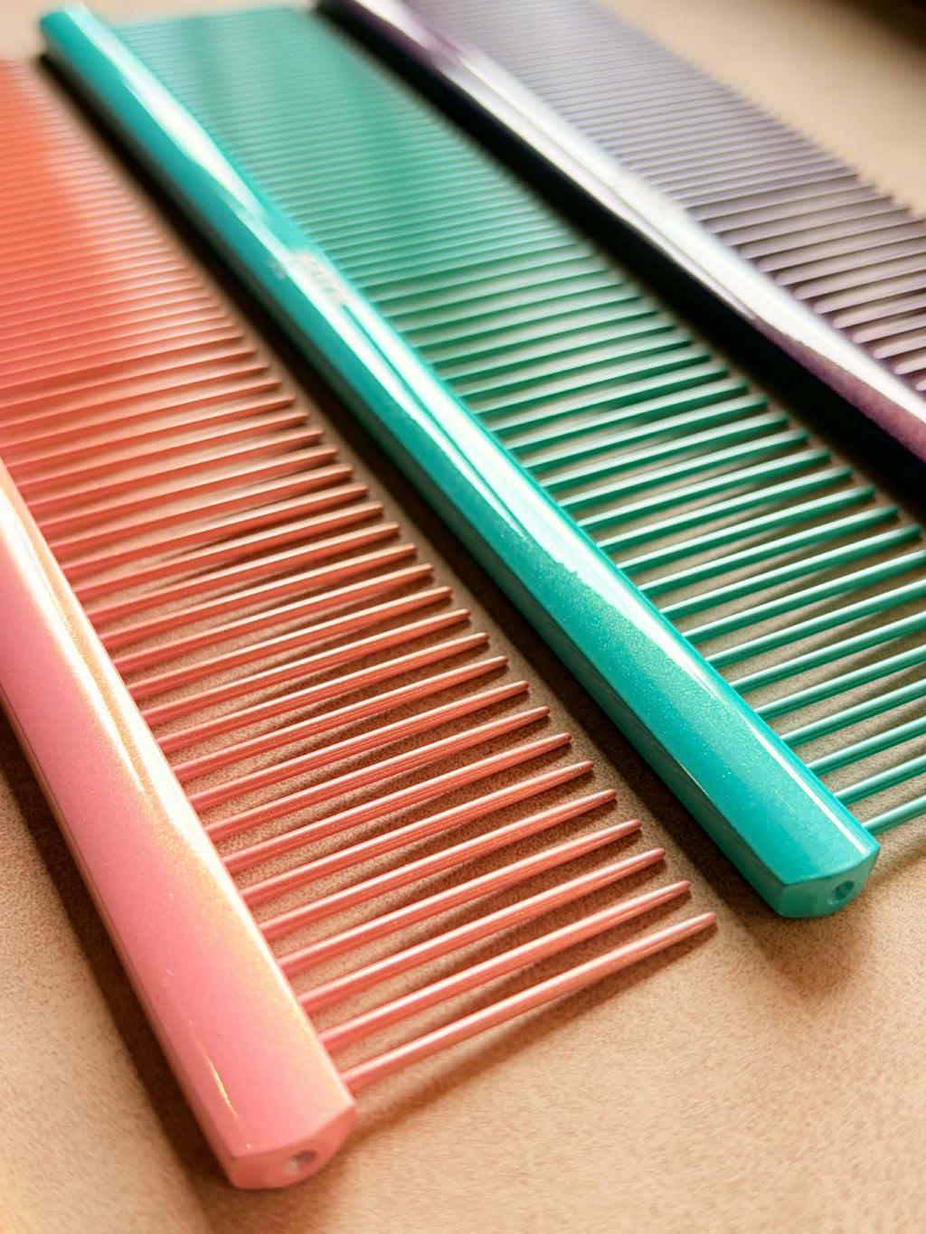 KBW | Wide Handle Dog Grooming Comb Ultra